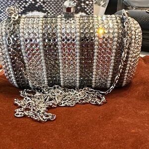 Source Unknown Silver and Black Striped Rhinestone Clutch